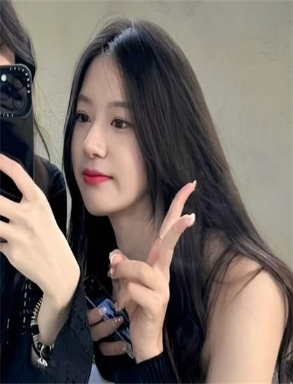 《无敌前情缘太多画》人物深度：特效的视觉奇观与技术实现 理解表演与导演的配合