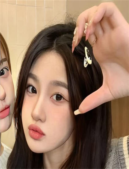 收视第一：《爵爷宠妻在线打脸》美学价值分析：艺术美感与审美特征探讨